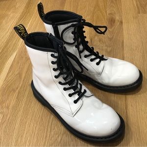 Dr. Martens Boots Zip Up US 6